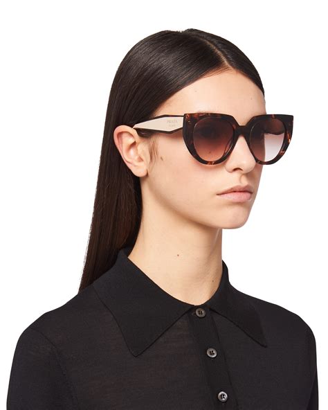 prada sonnenbrille frau|Women's Sunglasses .